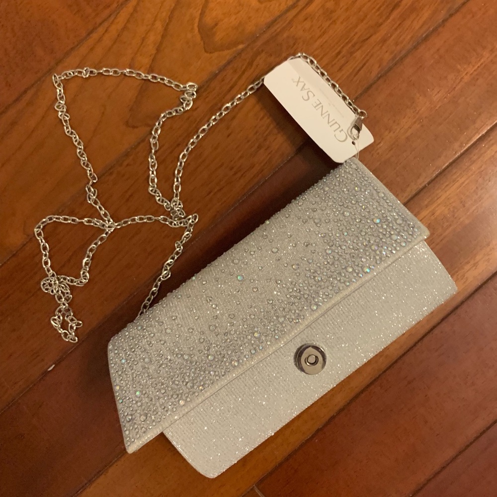 GUNNE SAX CHAIN CROSS BODY PURSE